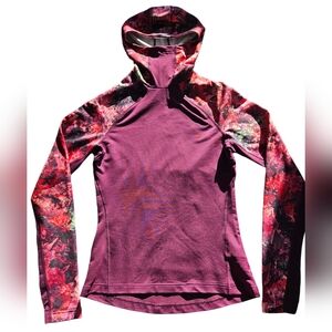 Adidas M Climawarm women's pull over fitted Top Hoodie sz Medium Thumbholes